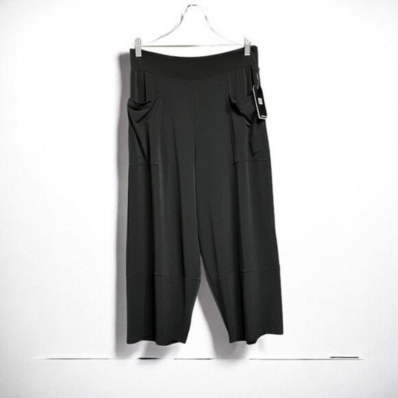 🌻NEW w/tags Clara Sun Woo Black High Waist Gauchos Size Small - Picture 3 of 11